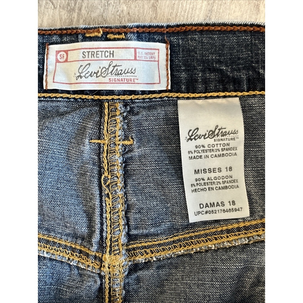 Levis Denim Skirt Womens 18 Dark Wash Long - Picture 3 of 6